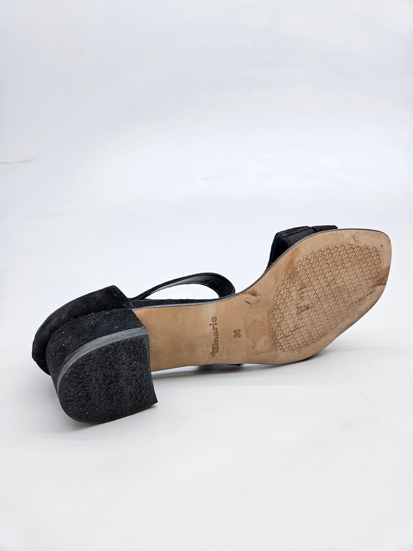 TAMARIS ORIGINAL KOZNI SANDALI BR 36