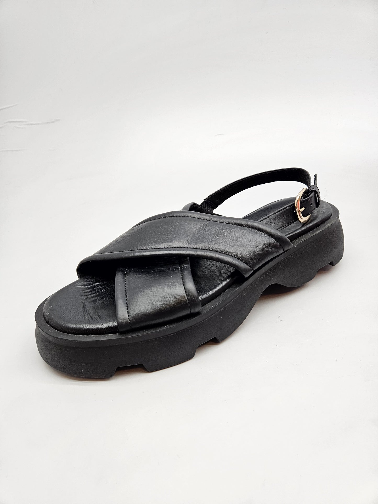 GABOR ORIGINAL KOZNI SANDALI BR 42