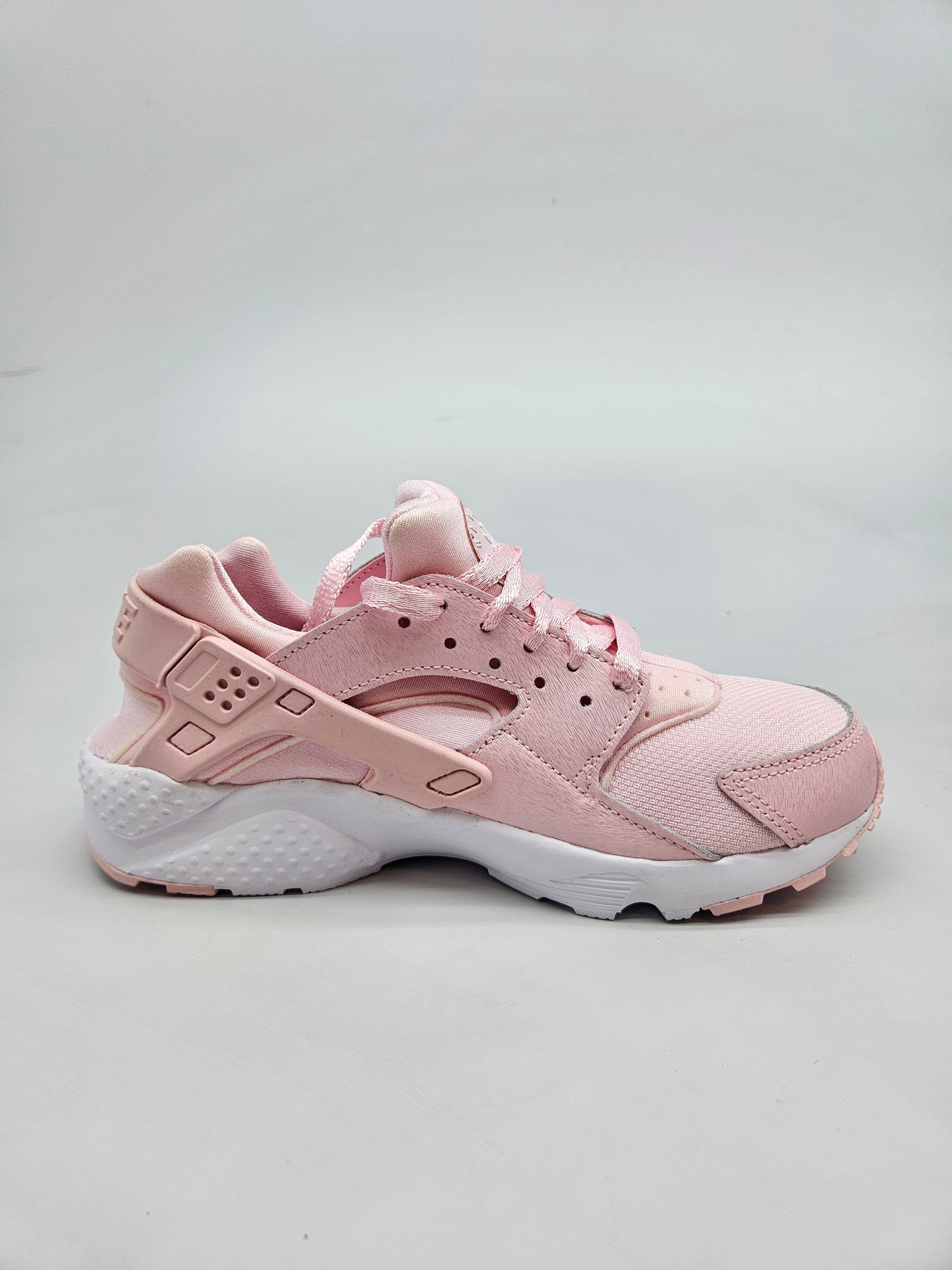 NIKE NOVI ORIGINAL PATIKI BR 37.5