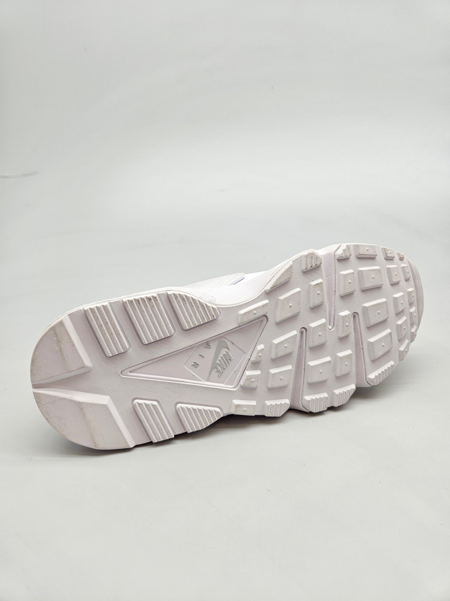 NIKE NOVI ORIGINAL PATIKI BR 36.5