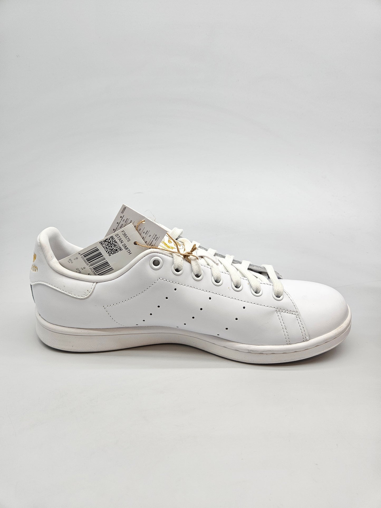 ADIDAS NOVI ORIGINAL PATIKI BR 43