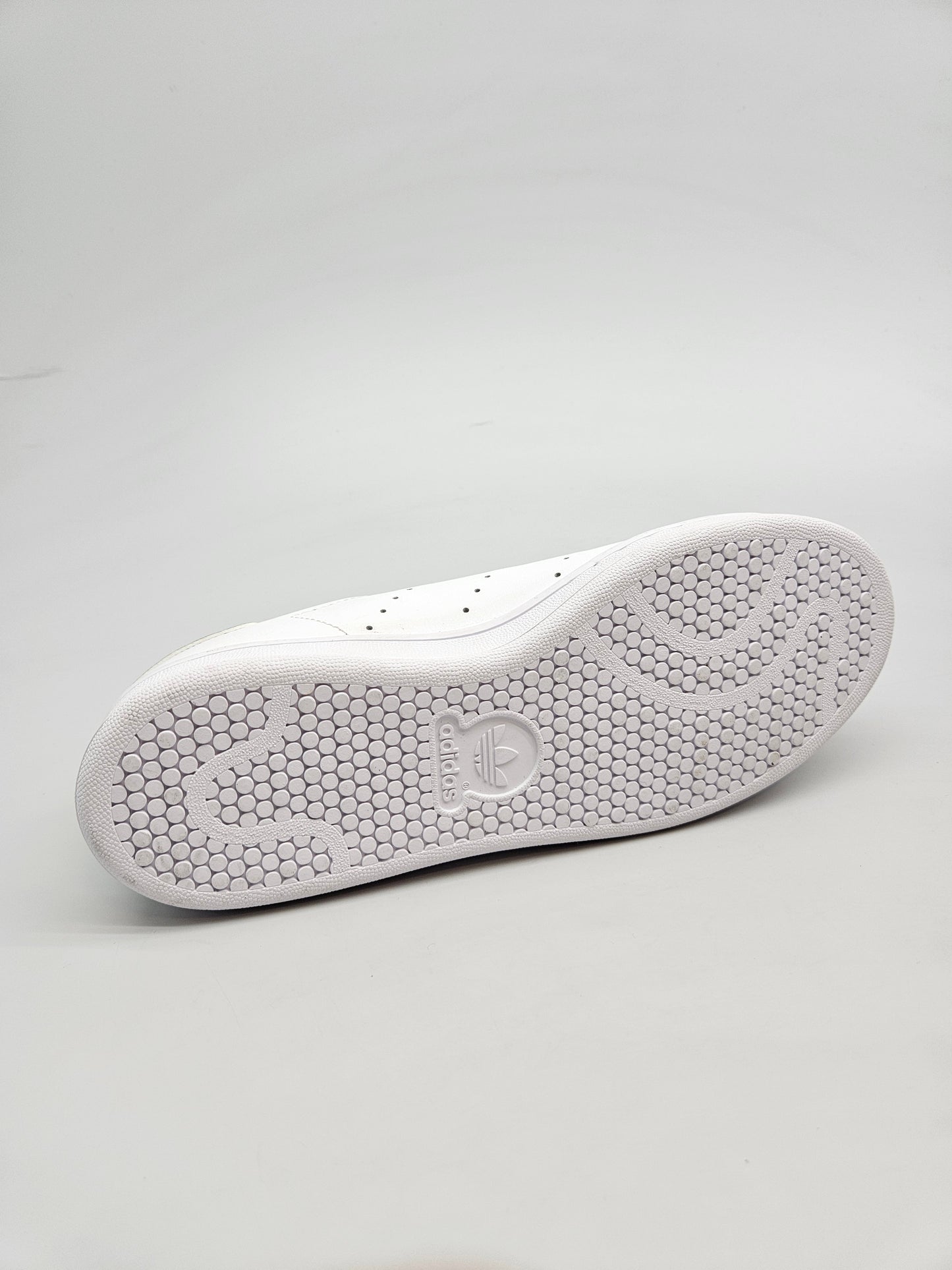 ADIDAS NOVI ORIGINAL PATIKI BR 38.5