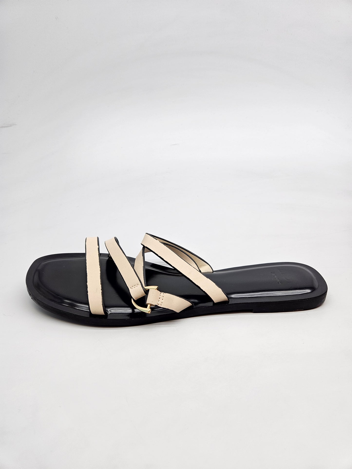 ZARA NOVI ORIGINAL VLECKI BR 42