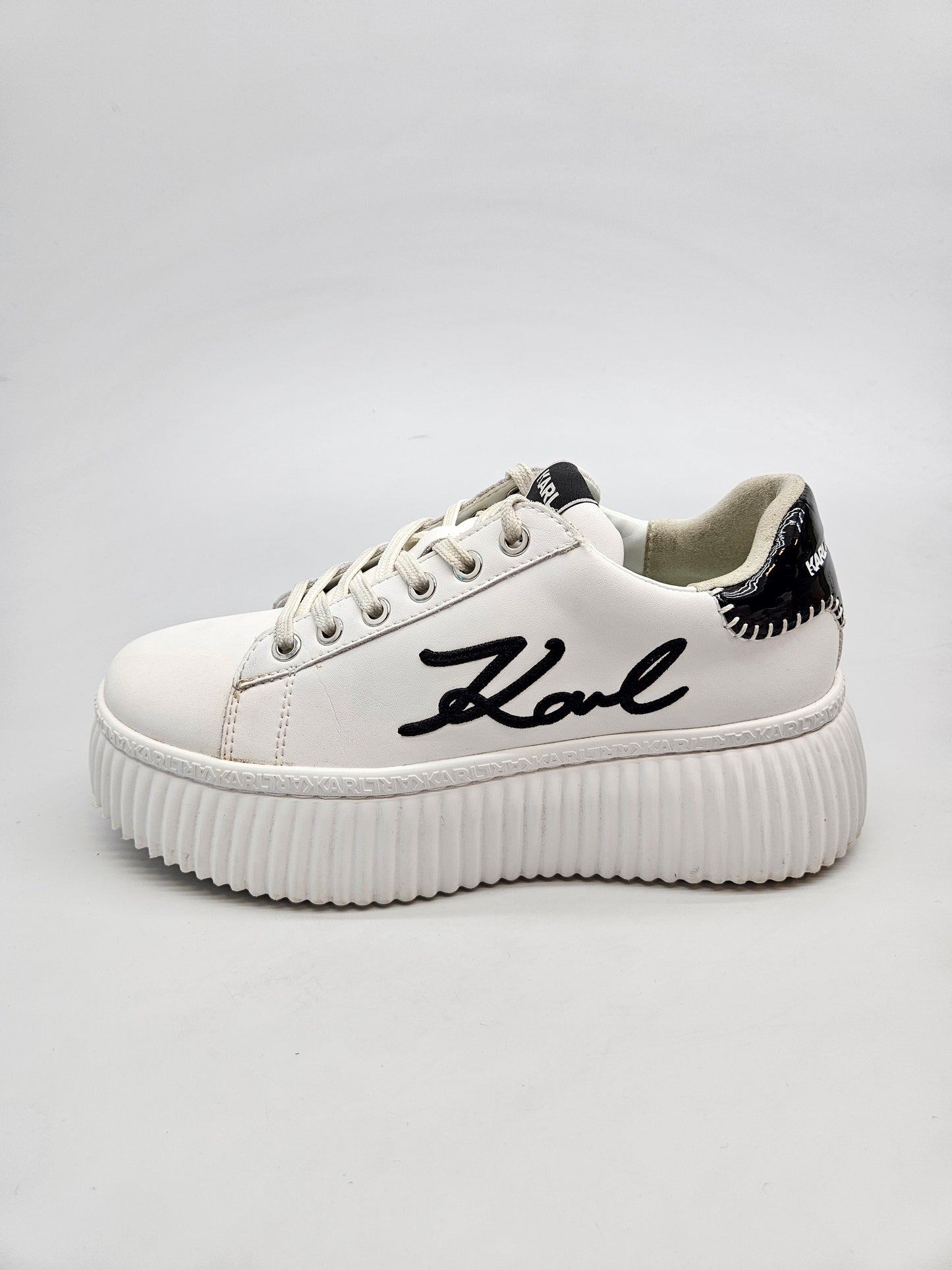 KARL LAGERFELD ORIGINAL PATIKI BR 39