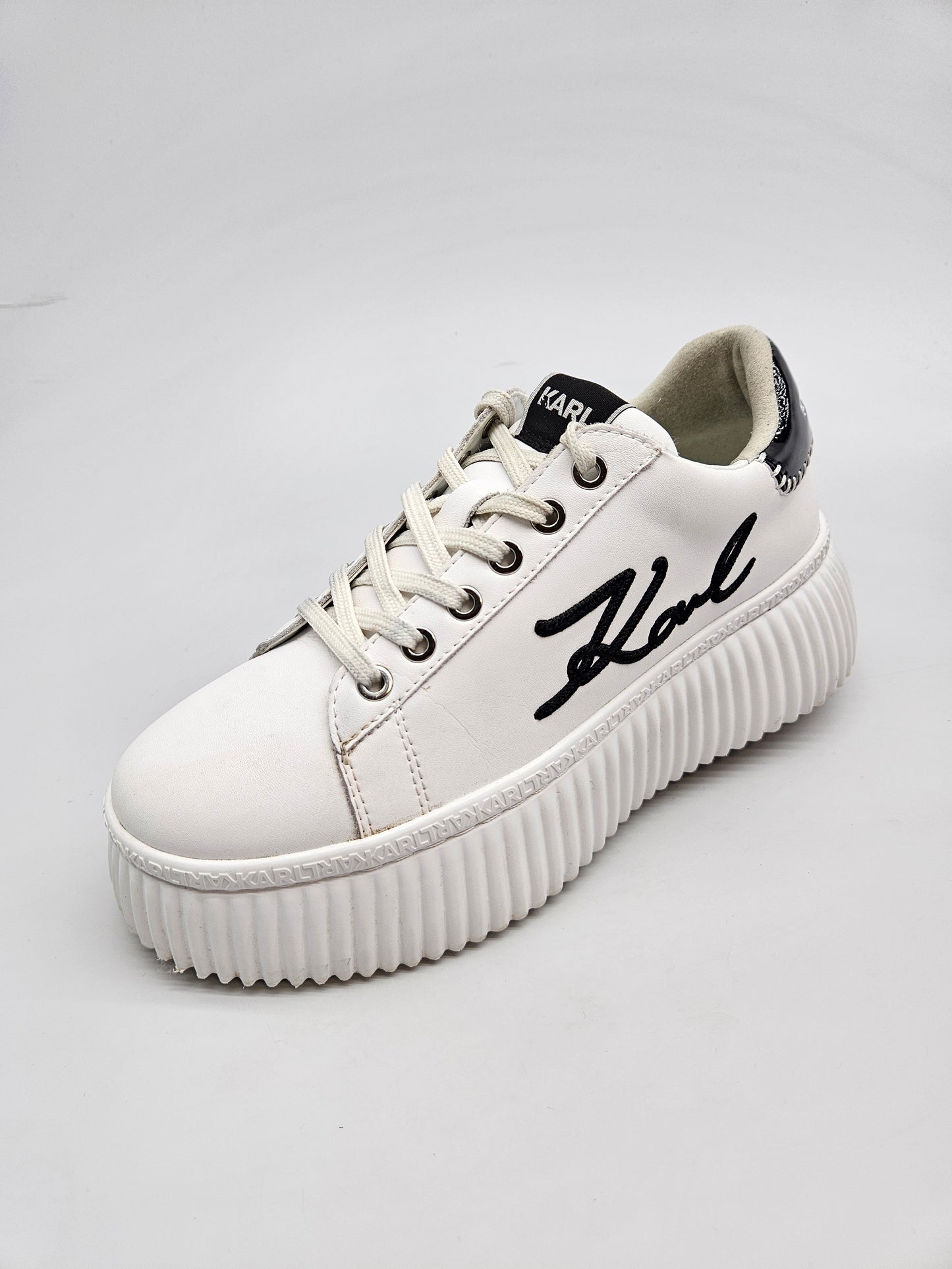 KARL LAGERFELD ORIGINAL PATIKI BR 39