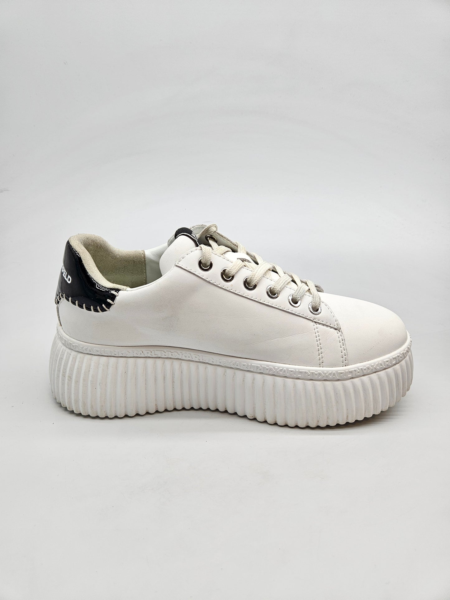 KARL LAGERFELD ORIGINAL PATIKI BR 39