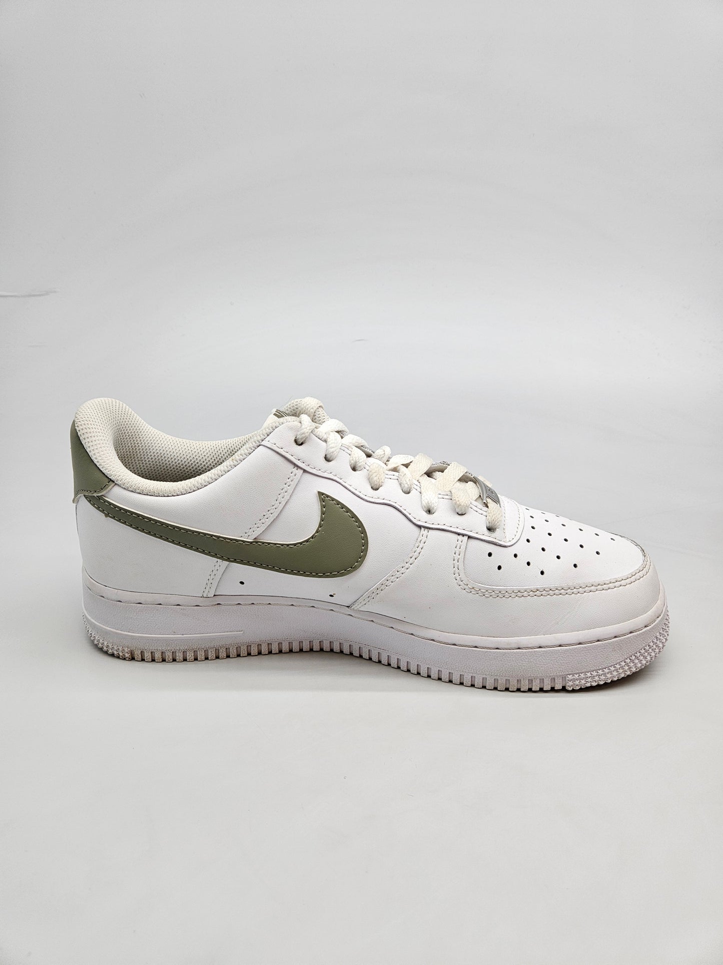 NIKE AF1 ORIGINAL PATIKI BR 42