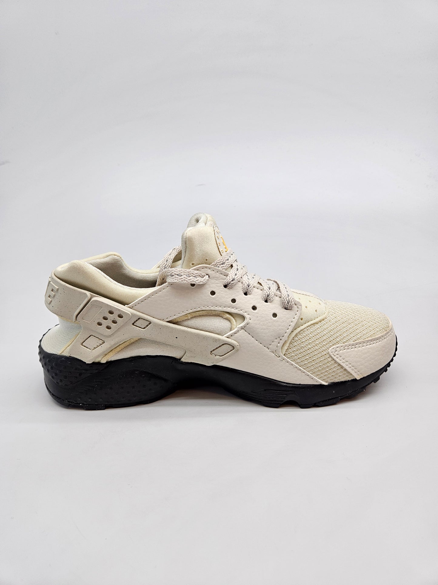 NIKE NOVI ORIGINAL PATIKI BR 38
