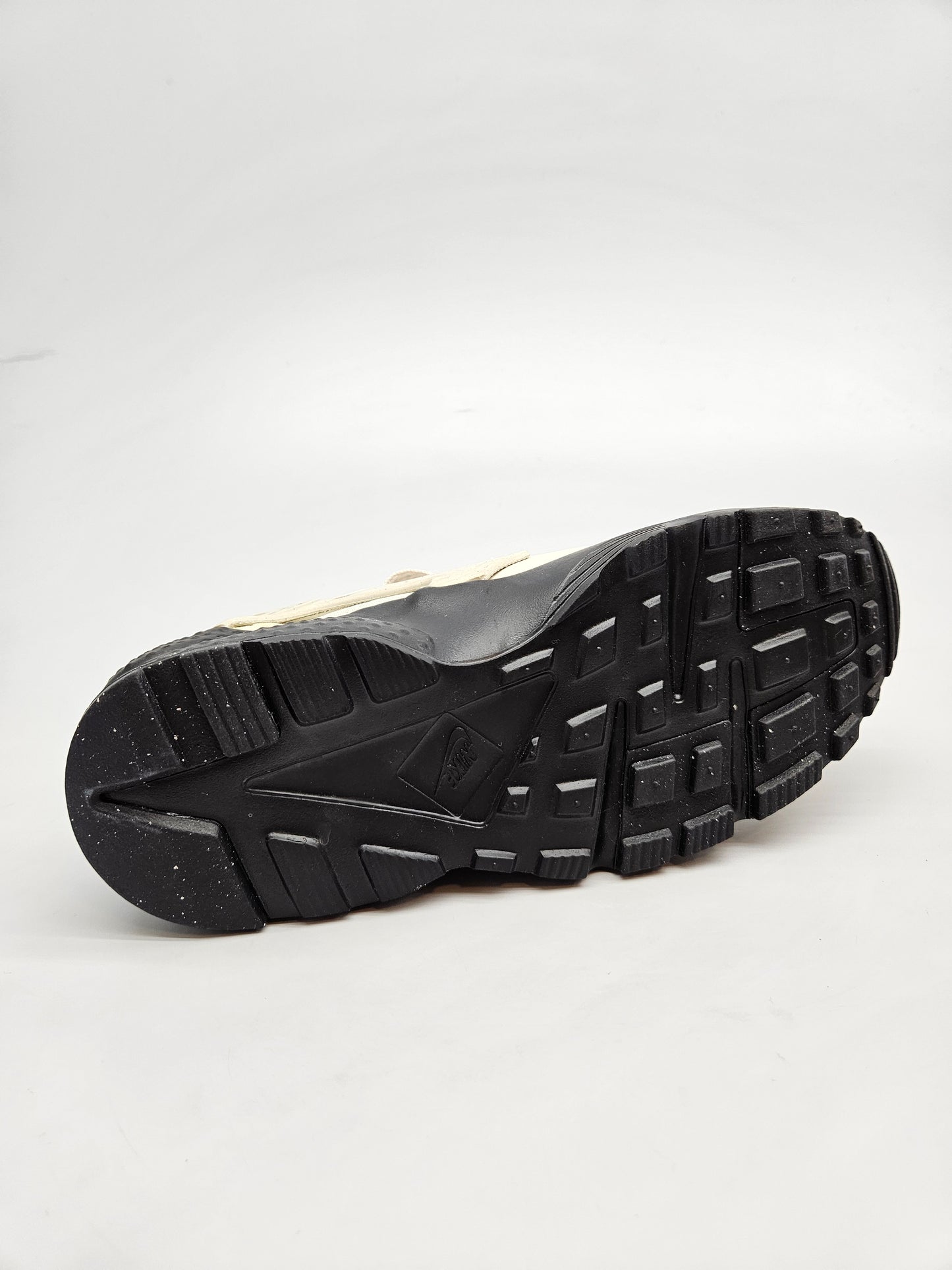 NIKE NOVI ORIGINAL PATIKI BR 38