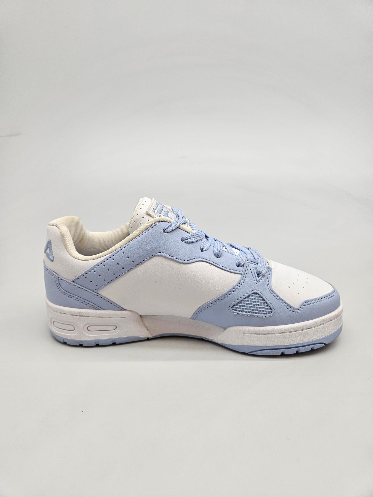 FILA NOVI ORIGINAL PATIKI BR 36.5