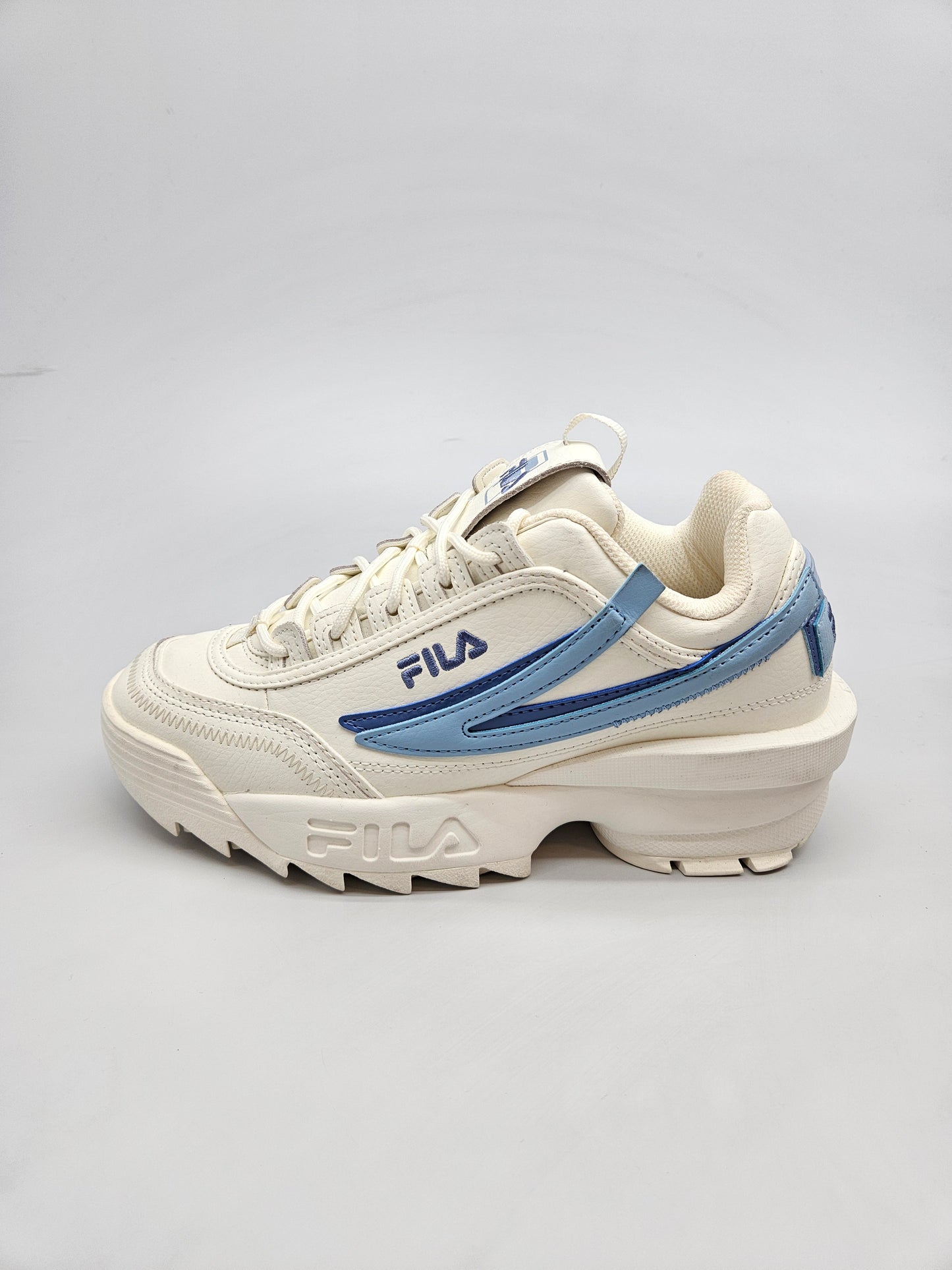 FILA NOVI ORIGINAL PATIKI BR 40