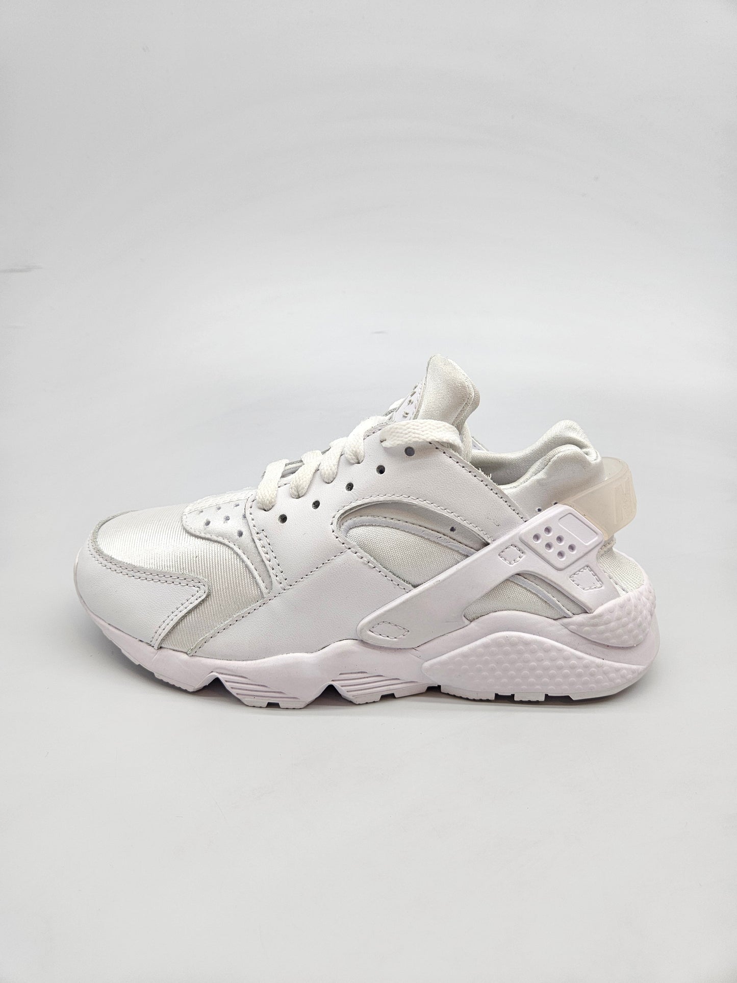 NIKE NOVI ORIGINAL PATIKI BR 36.5