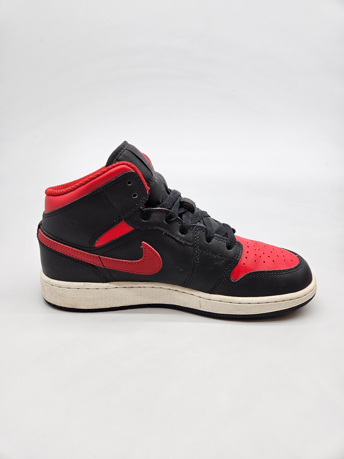 NIKE JORDAN ORIGINAL PATIKI BR 38.5