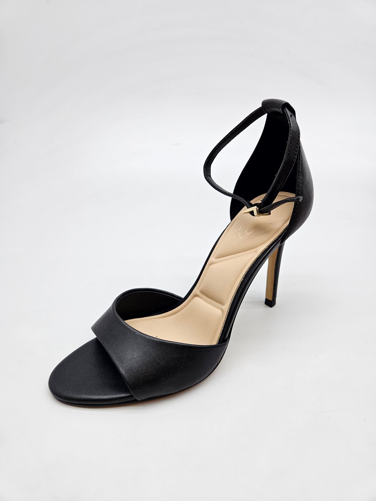 ALDO ORIGINAL SANDALI BR 38