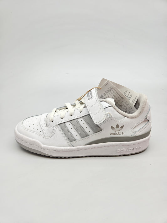 ADIDAS NOVI ORIGINAL PATIKI BR 38
