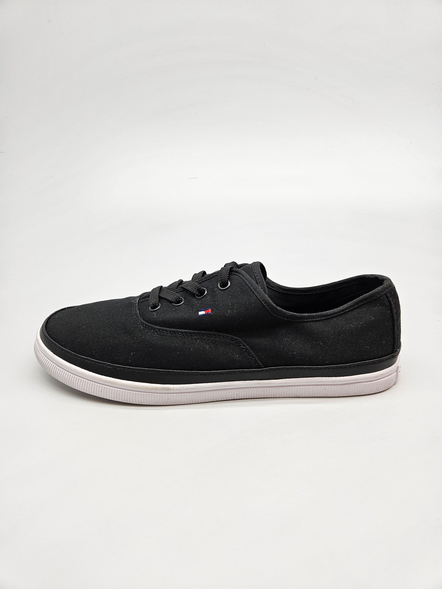 TOMMY HILFIGER ORIGINAL PATIKI BR 39