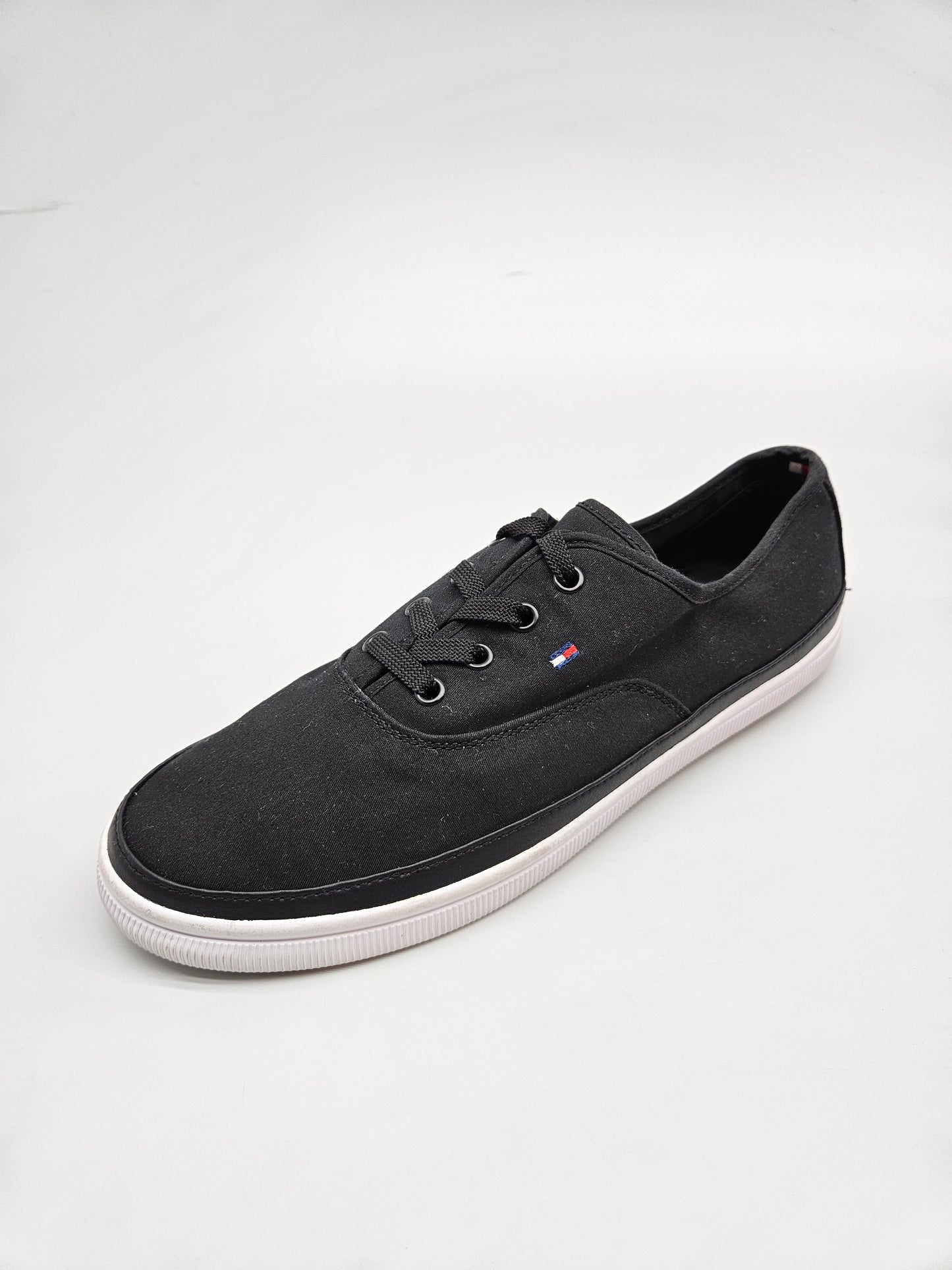 TOMMY HILFIGER ORIGINAL PATIKI BR 39