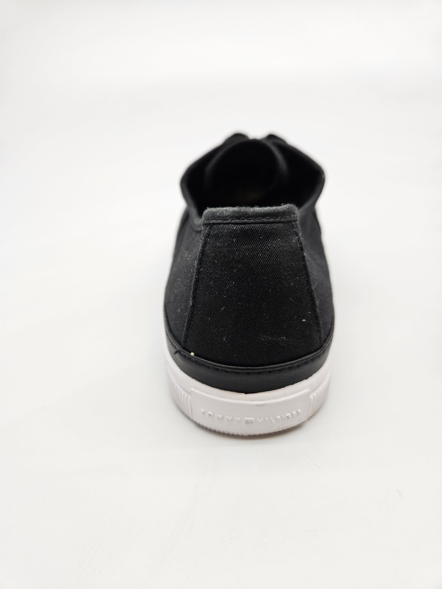 TOMMY HILFIGER ORIGINAL PATIKI BR 39