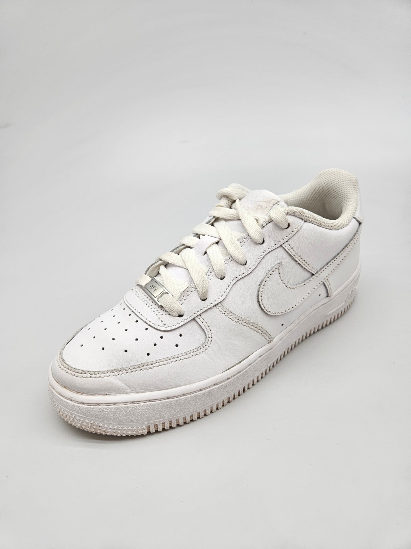 NIKE AF1 ORIGINAL PATIKI BR 38.5