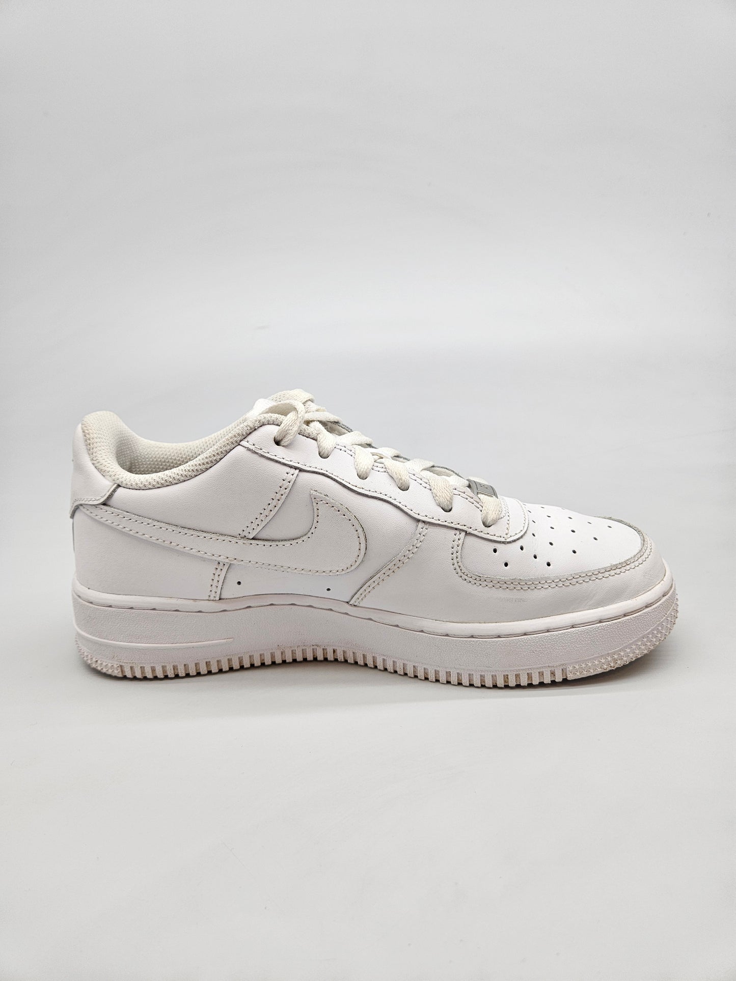 NIKE AF1 ORIGINAL PATIKI BR 38.5