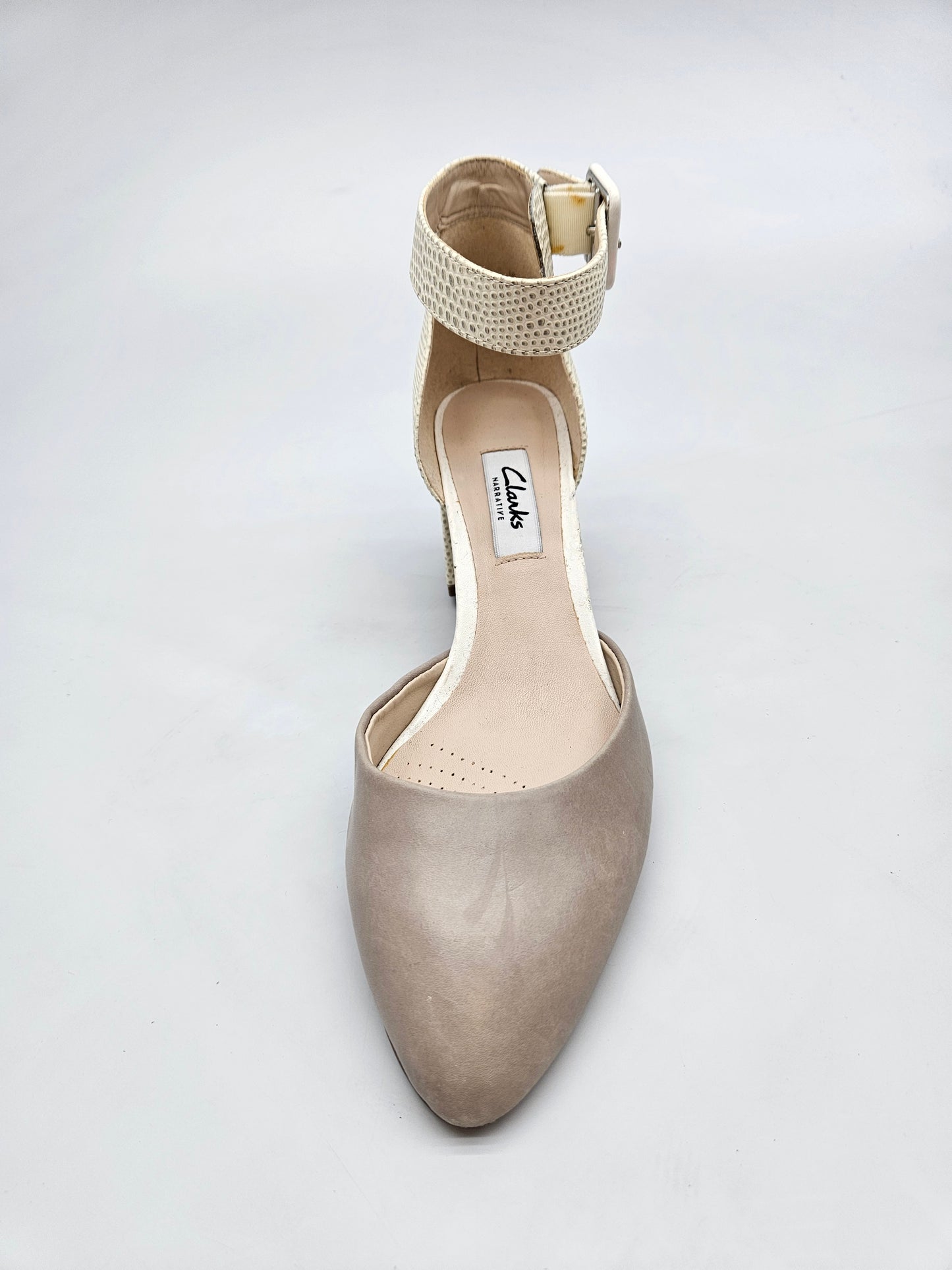 CLARKS NOVI ORIGINAL SANDALI BR 37.5