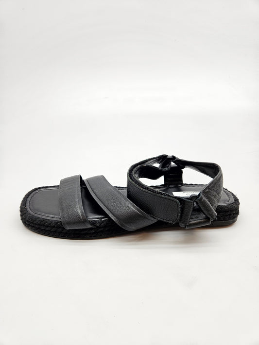 M&S NOVI ORIGINAL SANDALI BR 39