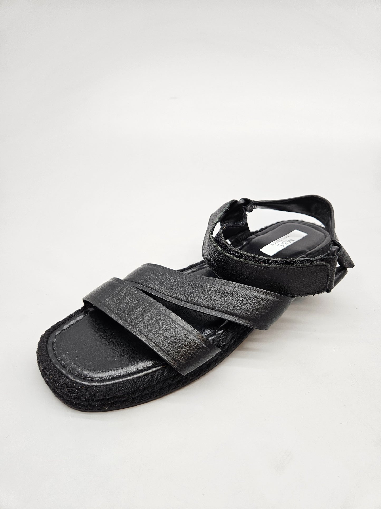 M&S NOVI ORIGINAL SANDALI BR 39