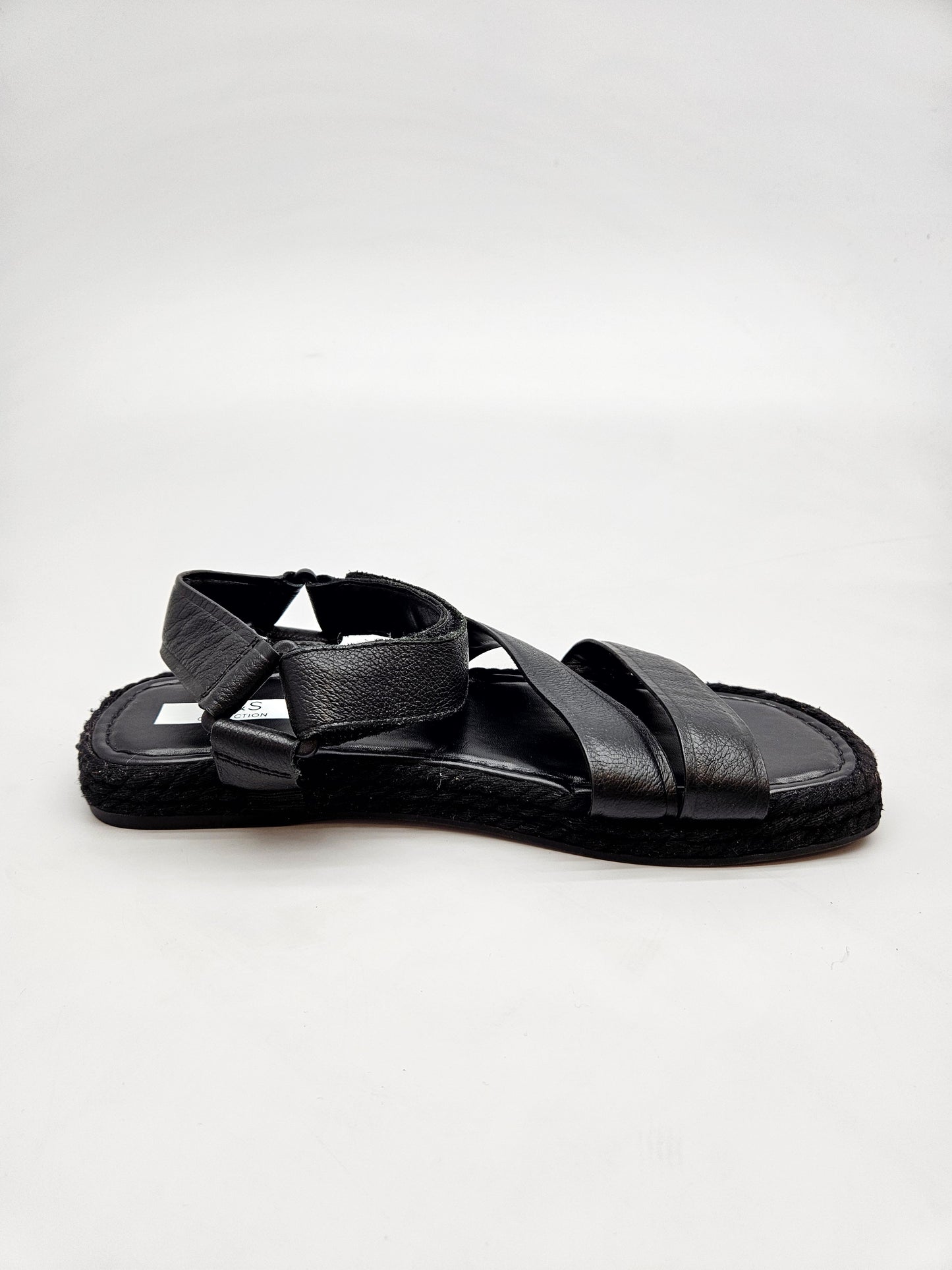 M&S NOVI ORIGINAL SANDALI BR 39