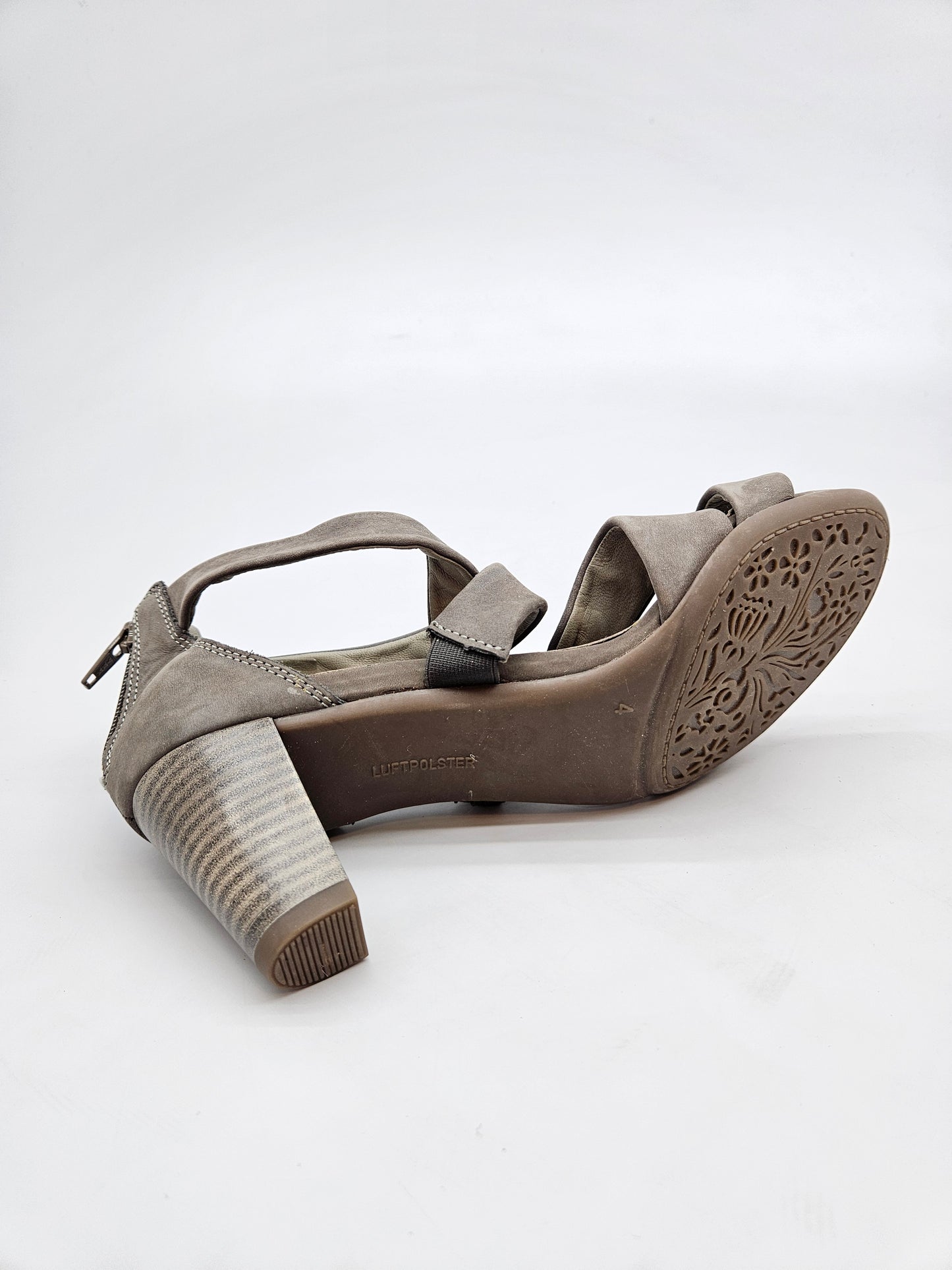 ARA ORIGINAL SANDALI BR 37