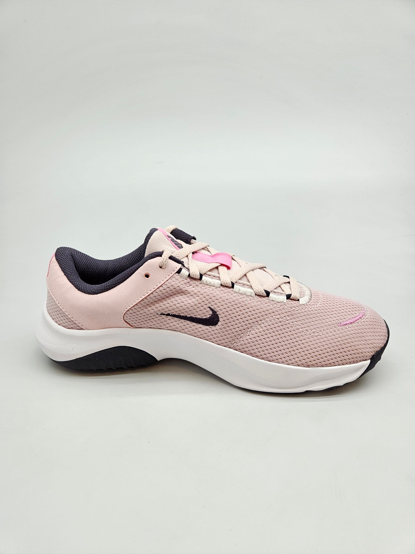 NIKE NOVI ORIGINAL PATIKI BR 40
