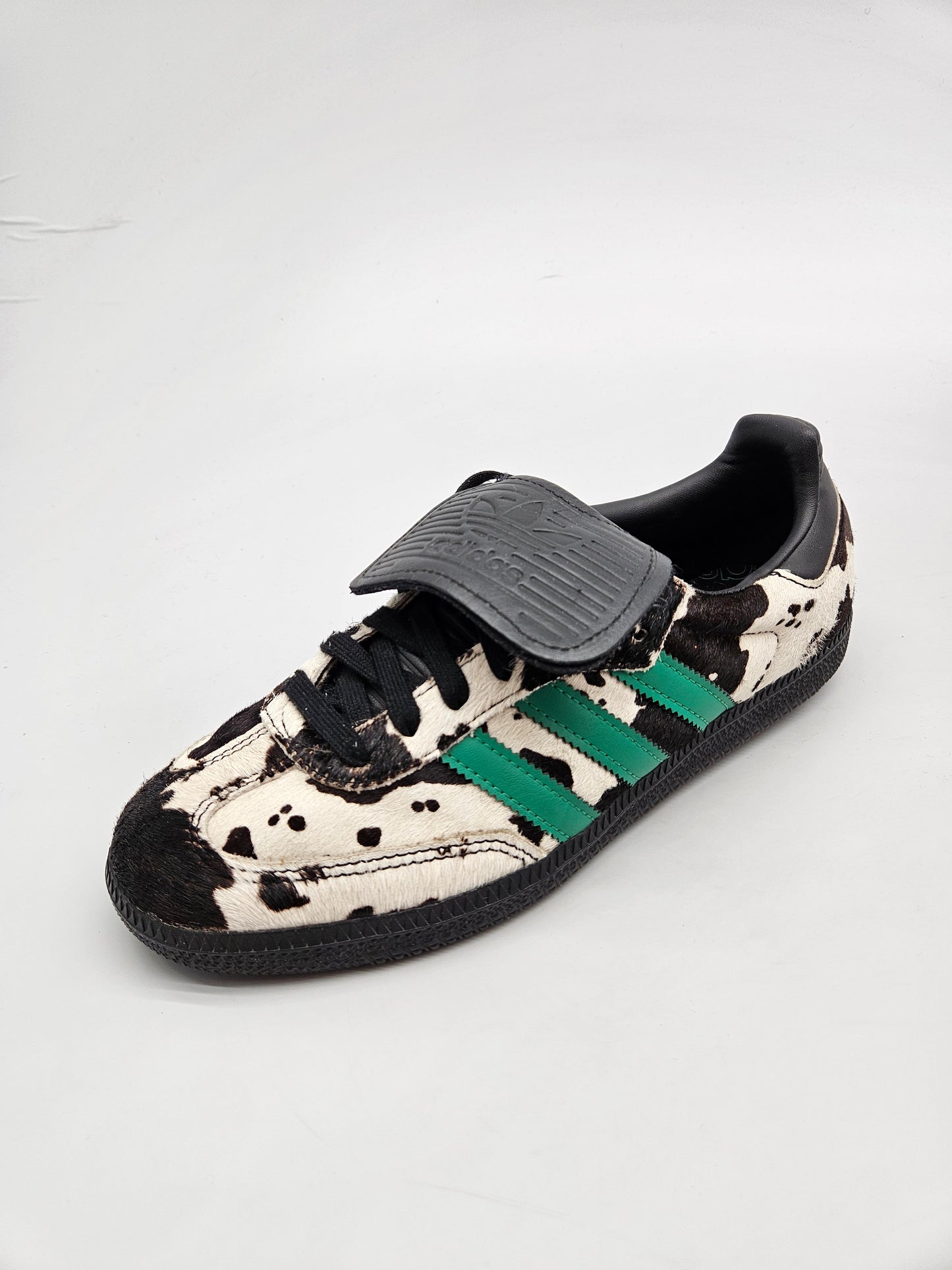 ADIDAS ORIGINAL PATIKI BR 40
