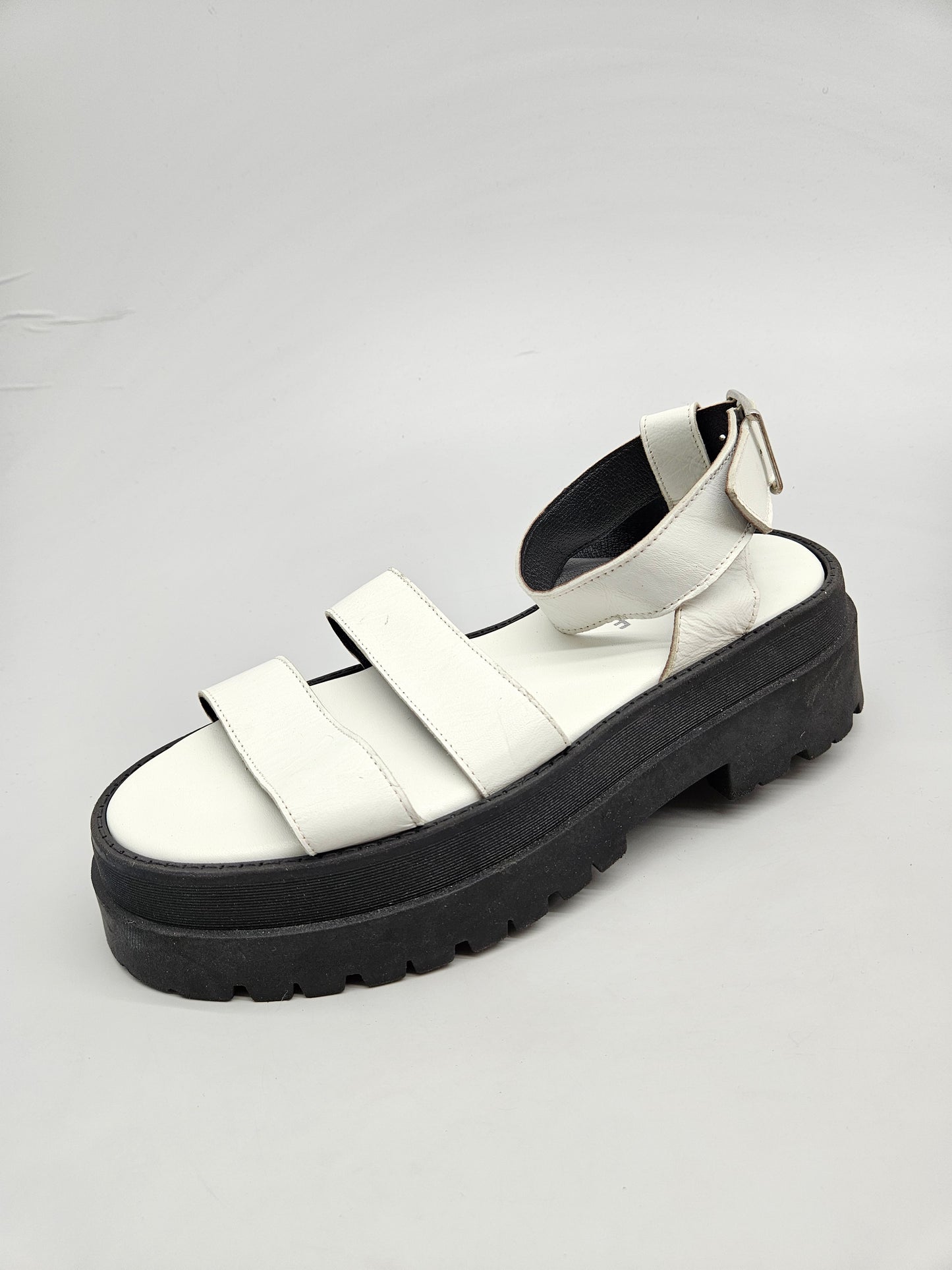 OFFICE LONDON NOVI ORIGINAL SANDALI BR 39
