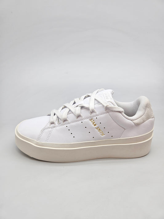 ADIDAS NOVI ORIGINAL PATIKI BR 39