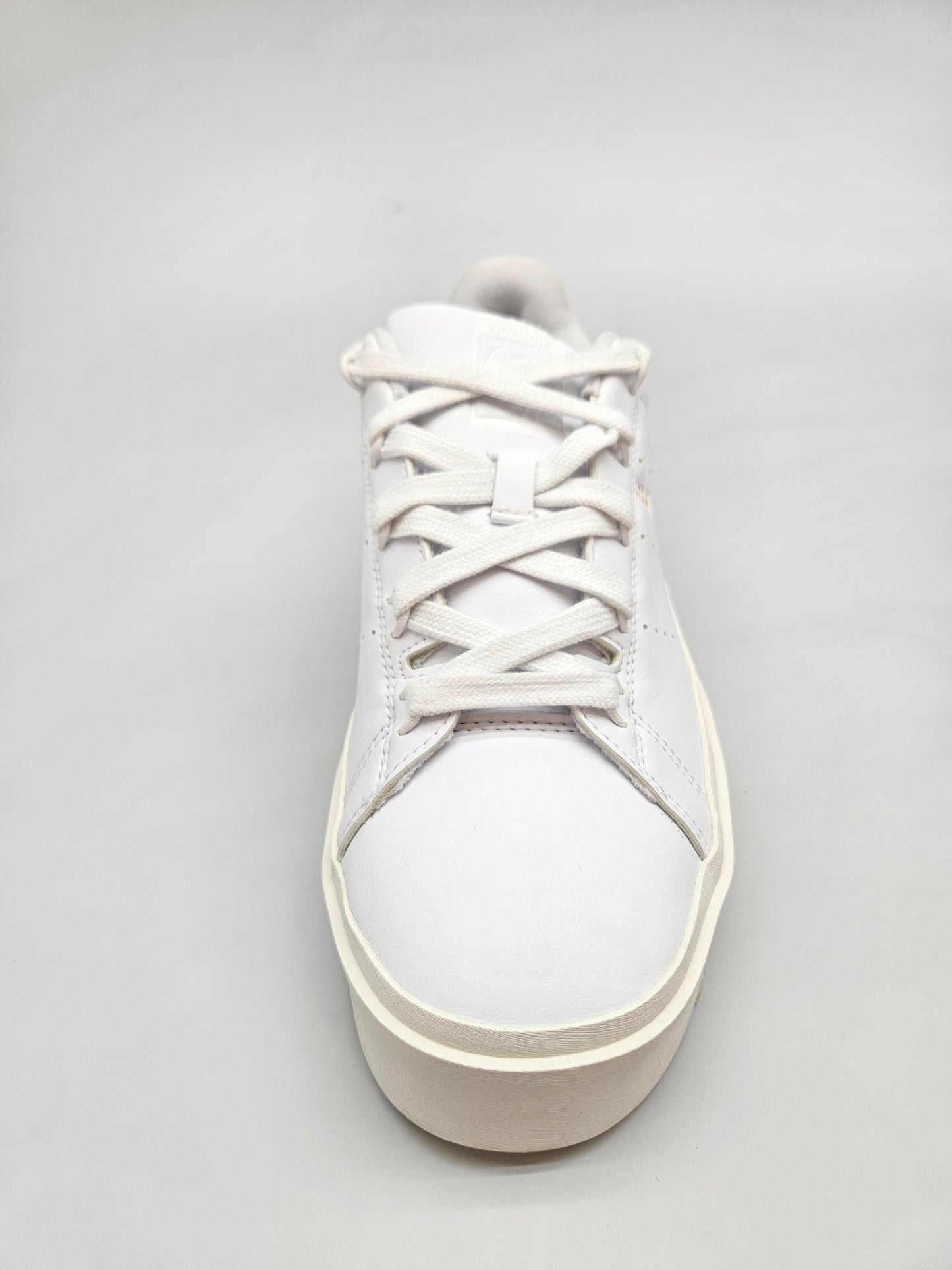 ADIDAS NOVI ORIGINAL PATIKI BR 39