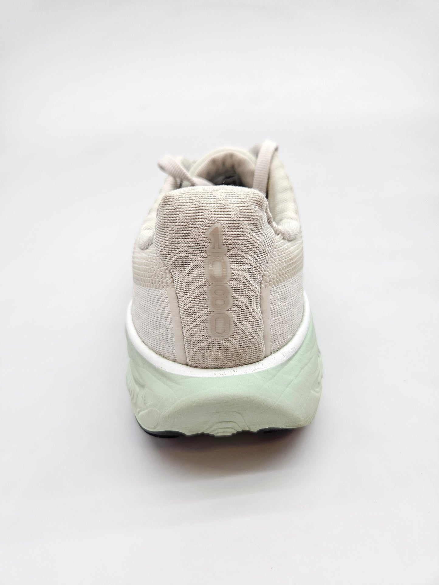 NEW  ADIDAS  ORIGINAL PATIKI BR 39