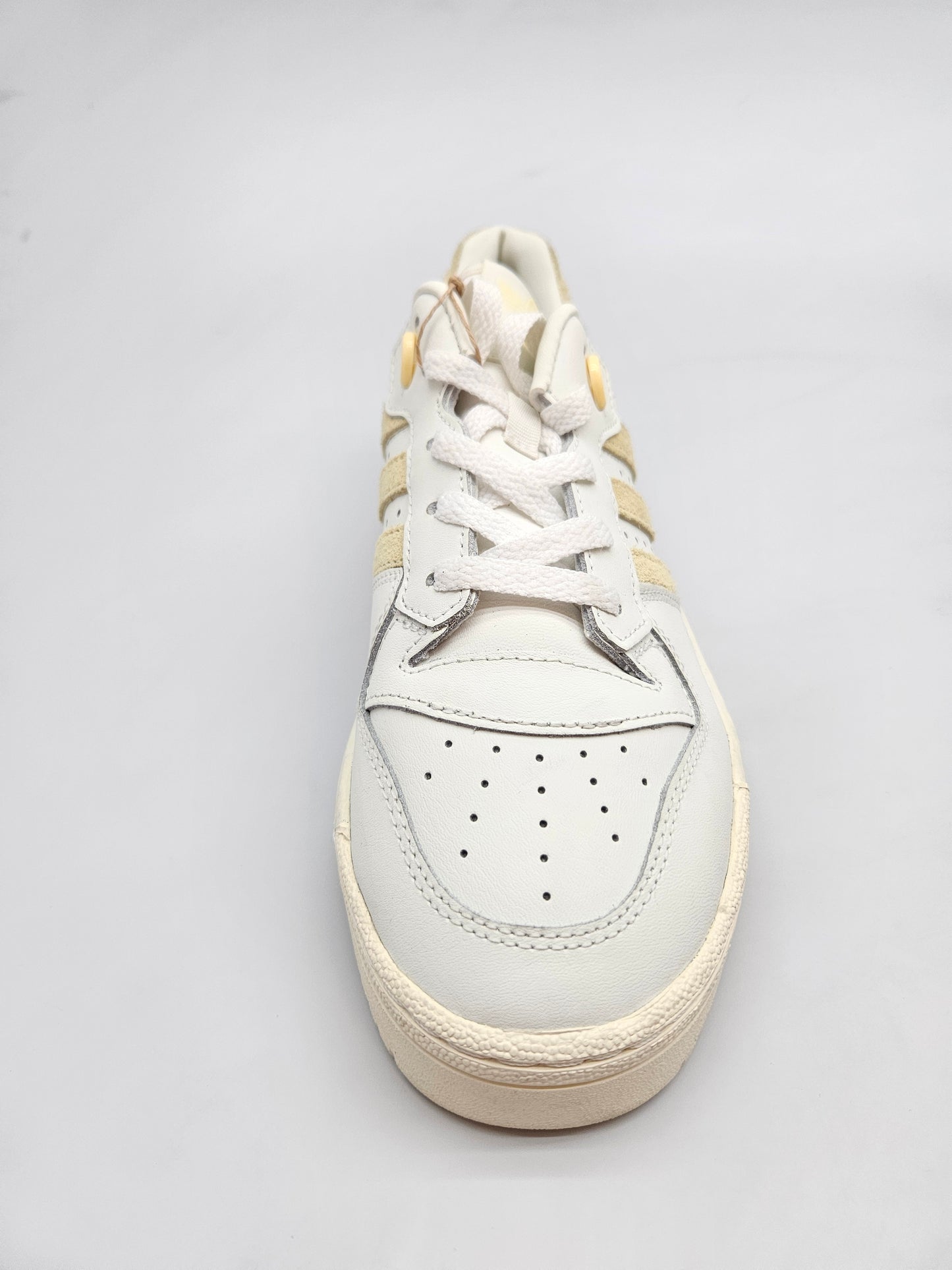 ADIDAS NOVI ORIGINAL PATIKI BR 40