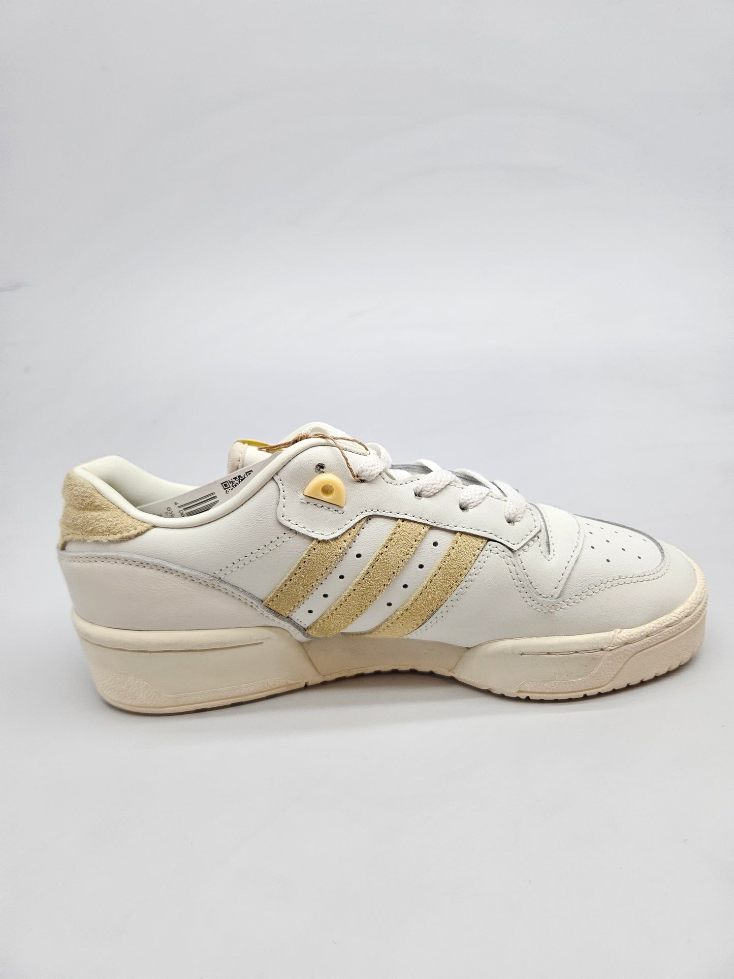 ADIDAS NOVI ORIGINAL PATIKI BR 40