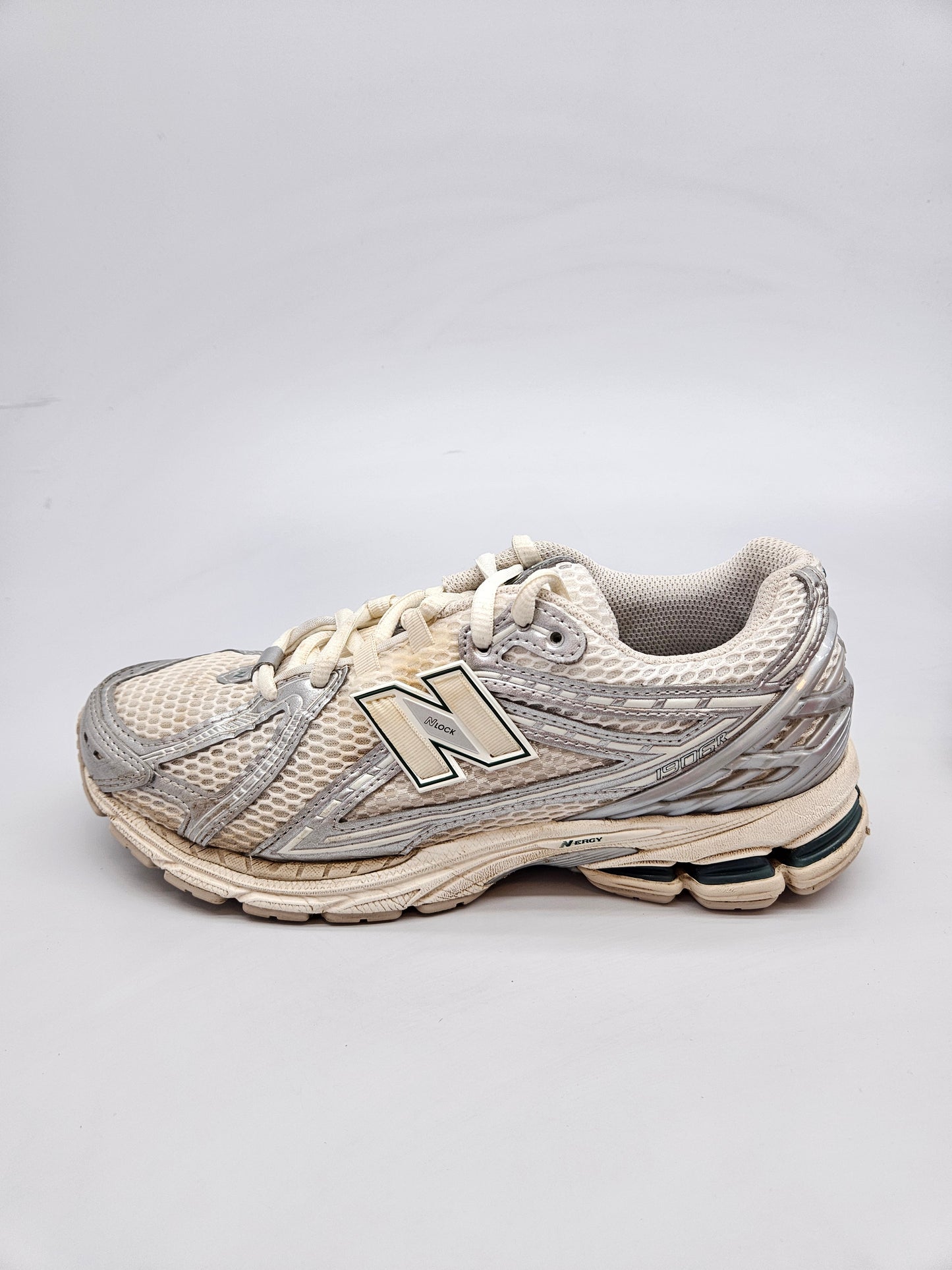 NEW BALANCE ORIGINAL PATIKI BR 42.5