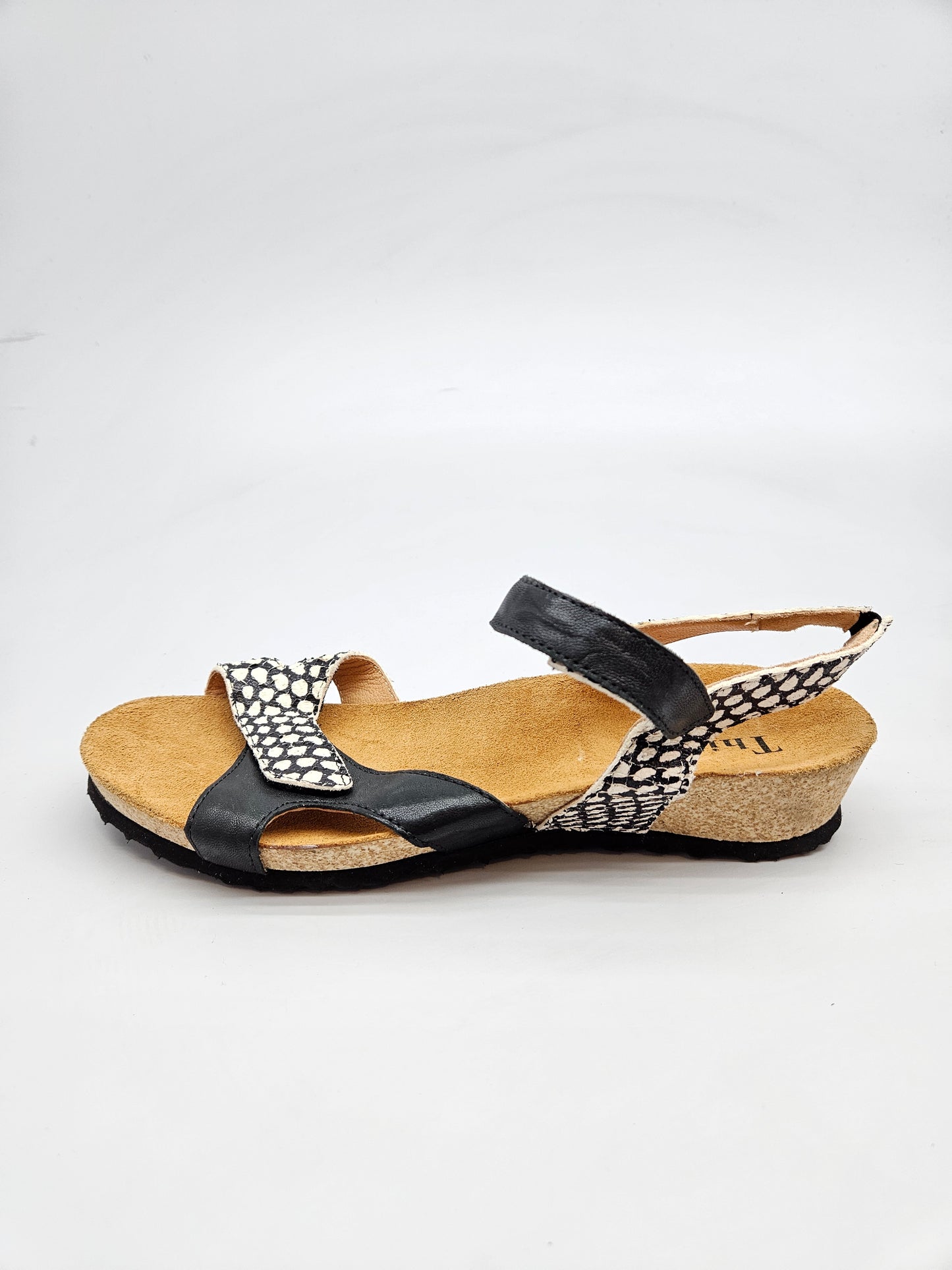 THINK ORIGINAL SANDALI BR 39