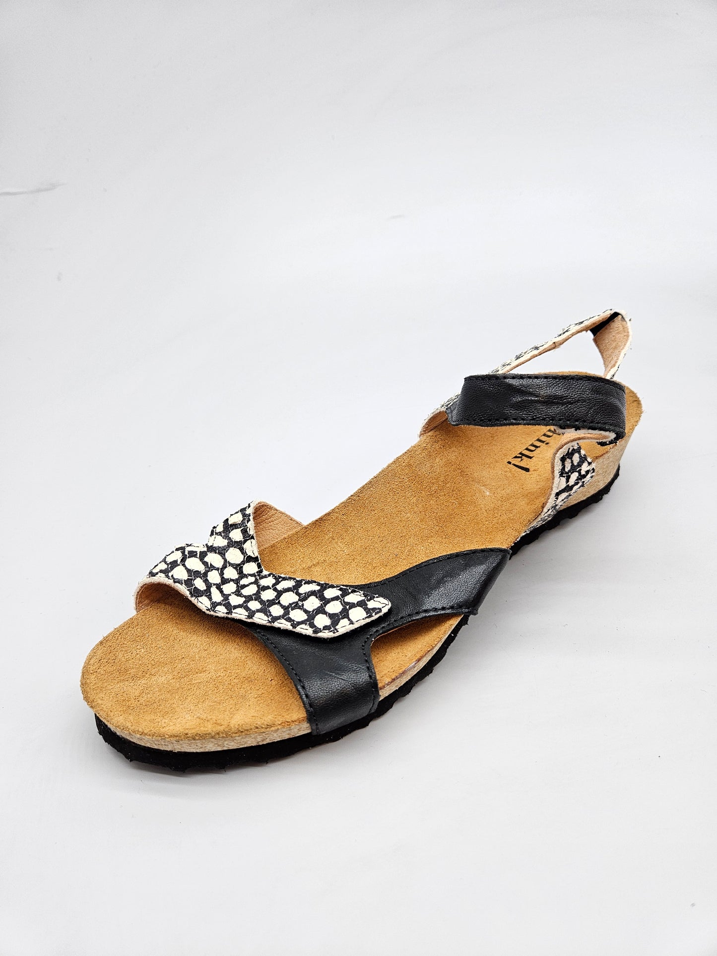 THINK ORIGINAL SANDALI BR 39
