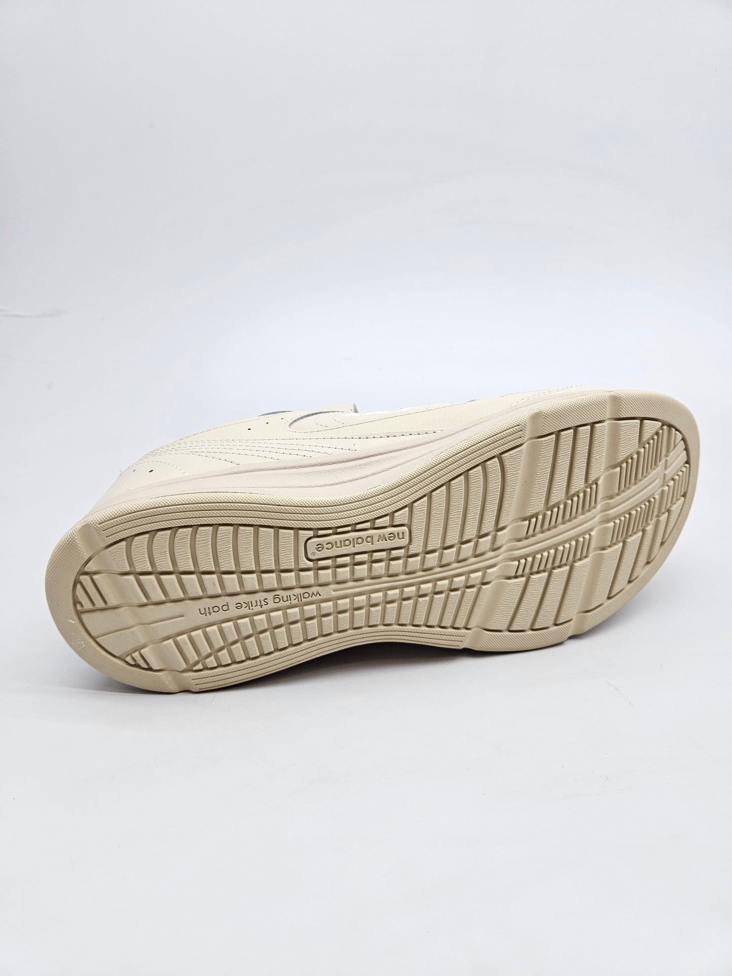 NEW BALANCE ORIGINAL PATIKI BR 44.5