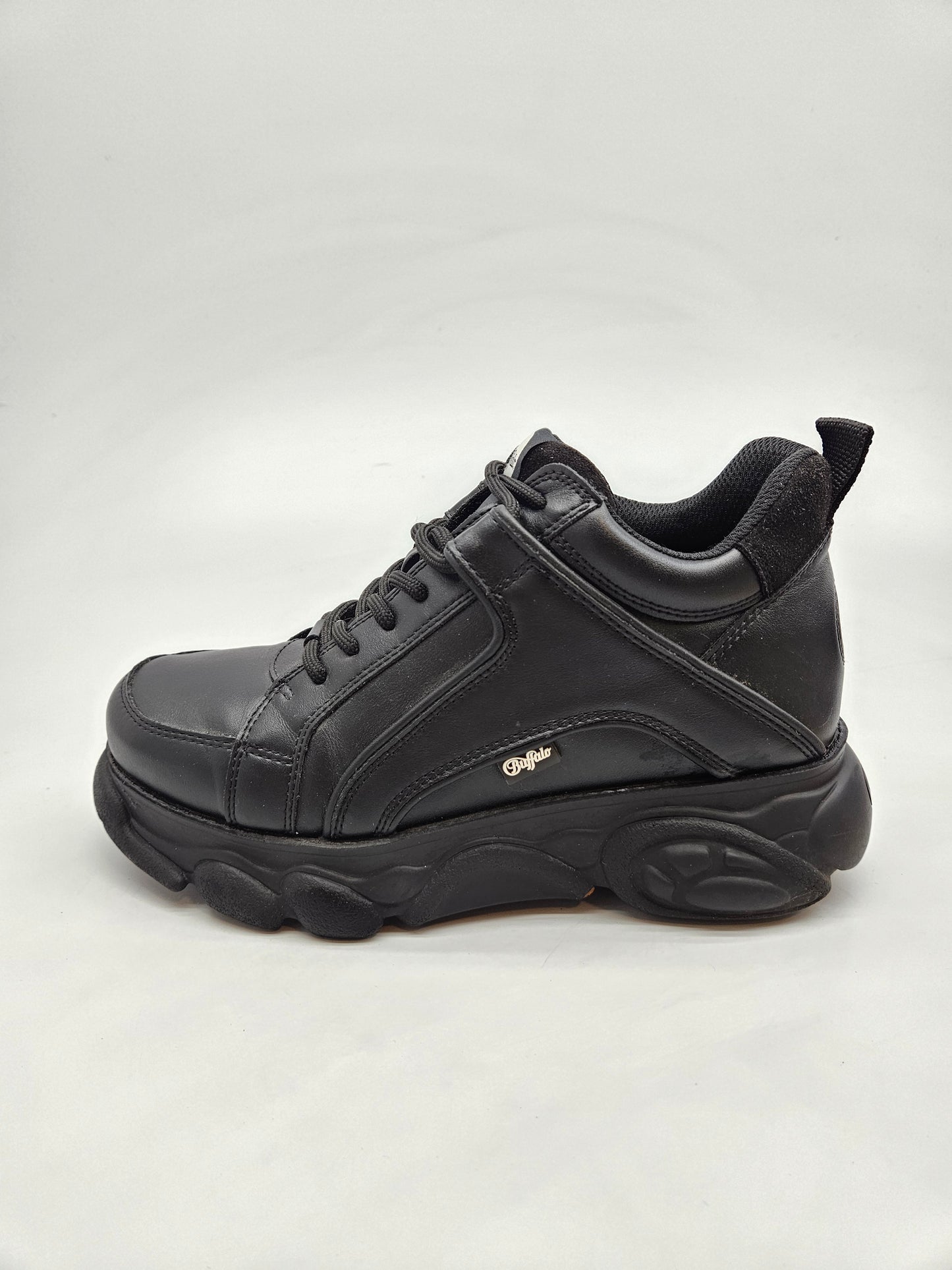 BUFFALO ORIGINAL PATIKI BR 40
