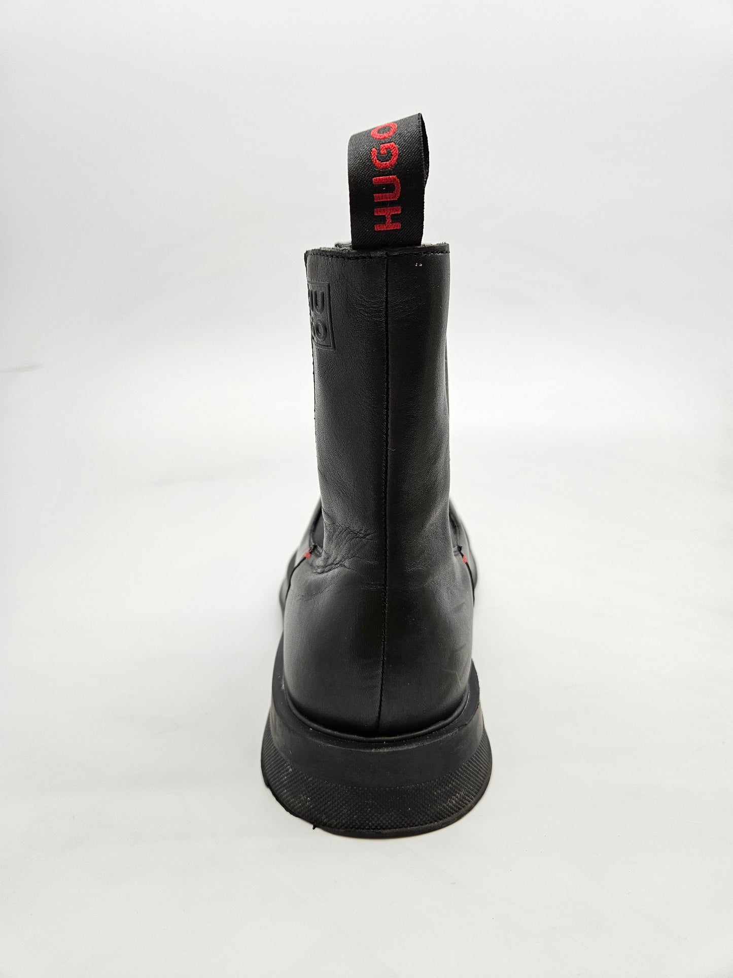 HUGO ORIGINAL CIZMI BR 43