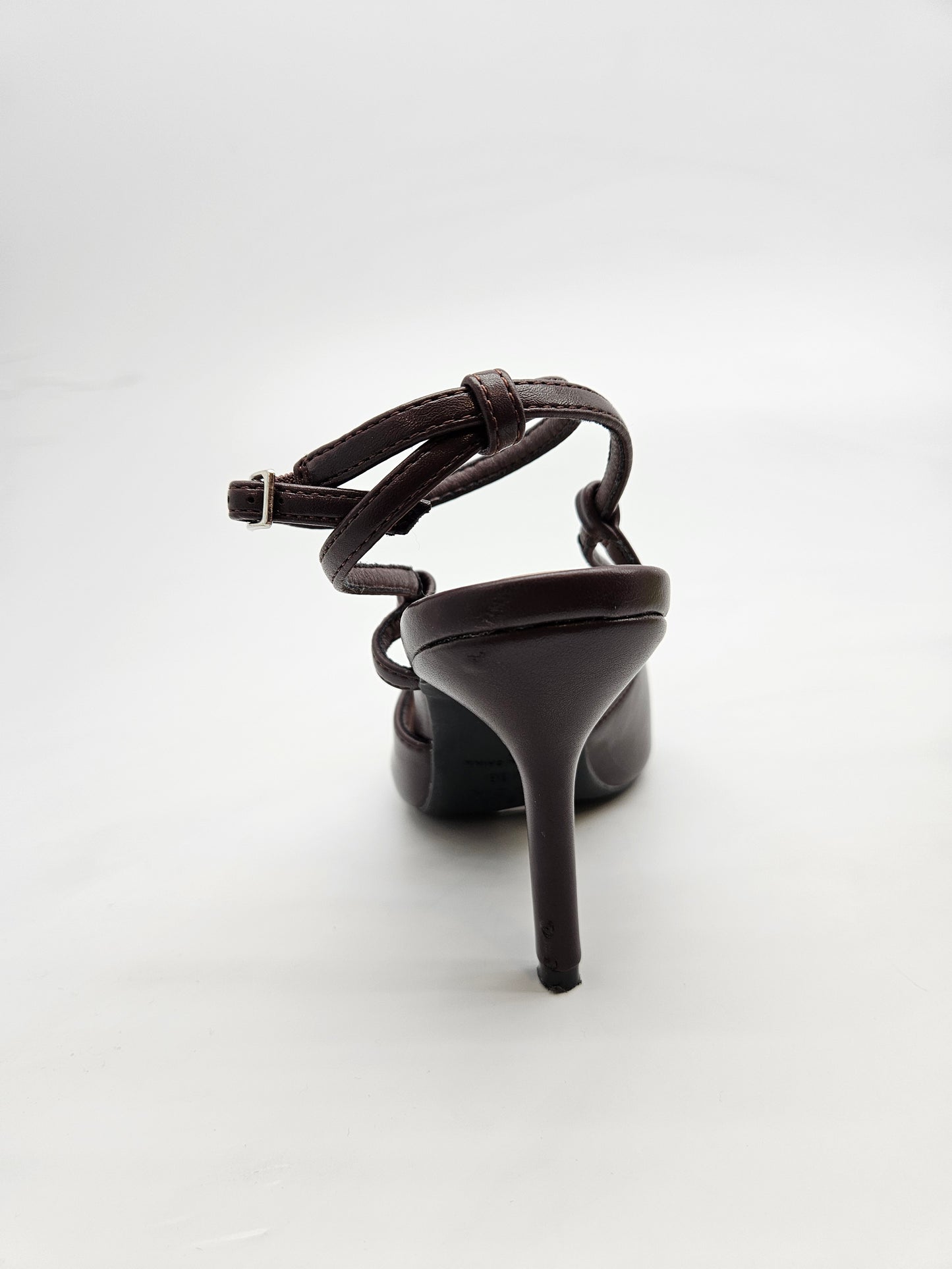 NEW LOOK NOVI ORIGINAL SANDALI BR 38