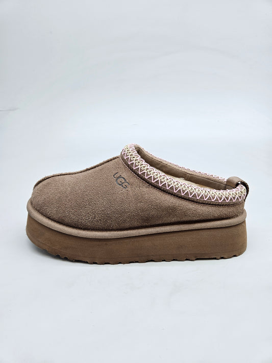 UGG AUSTRALIA ORIGINAL KOZNI PAPUCI BR 37