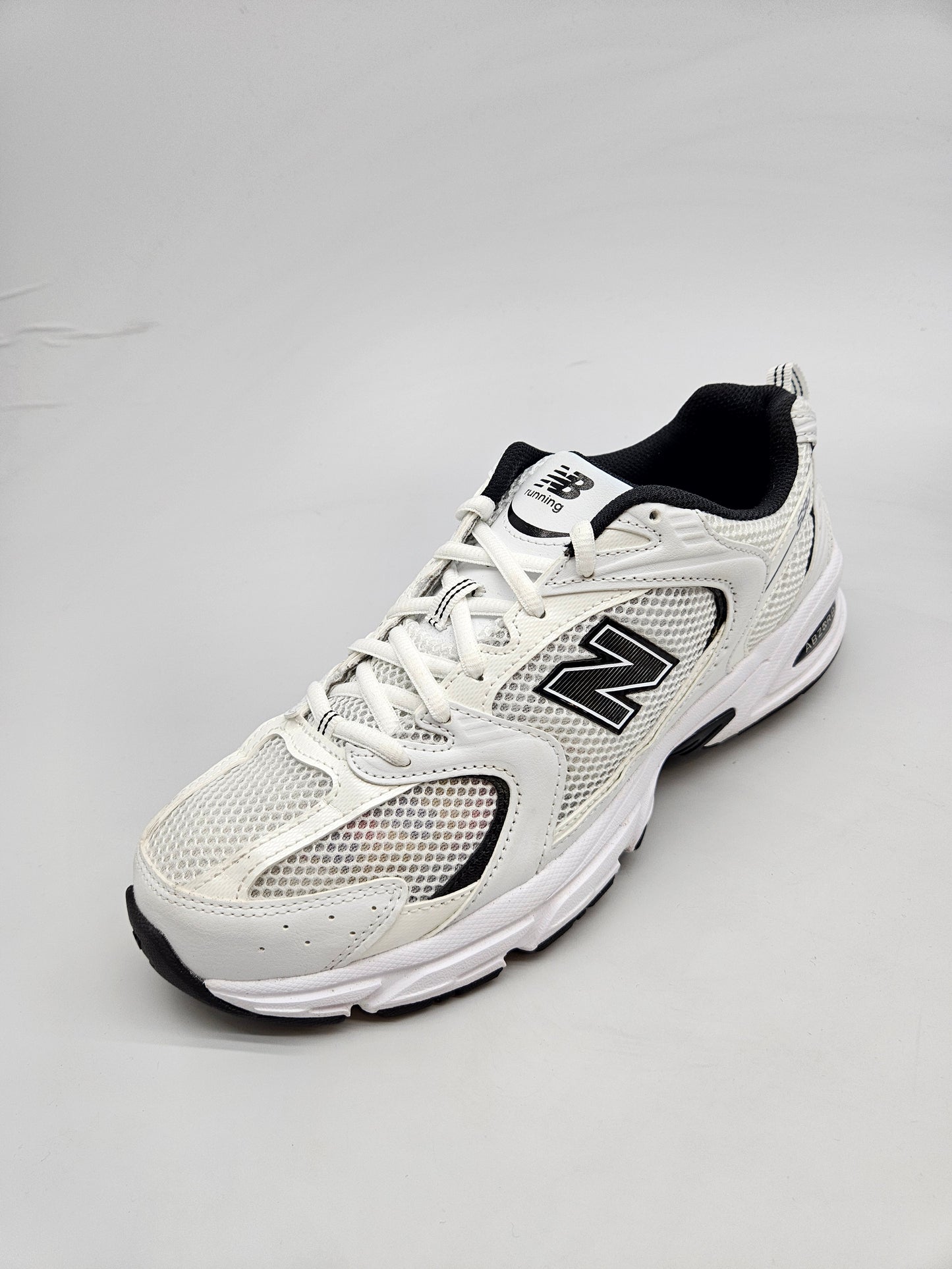 NEW BALANCE ORIGINAL PATIKI BR 42.5