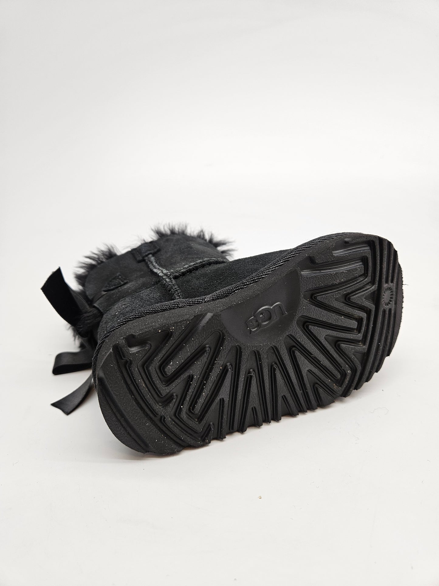 UGG AUSTRALIA ORIGINAL CIZMI BR 22