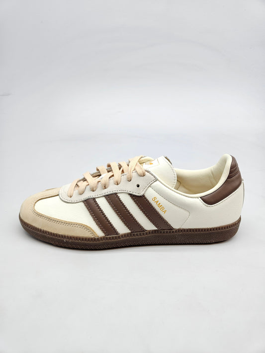 ADIDAS GAZZELE NOVI ORIGINAL PATIKI BR 42