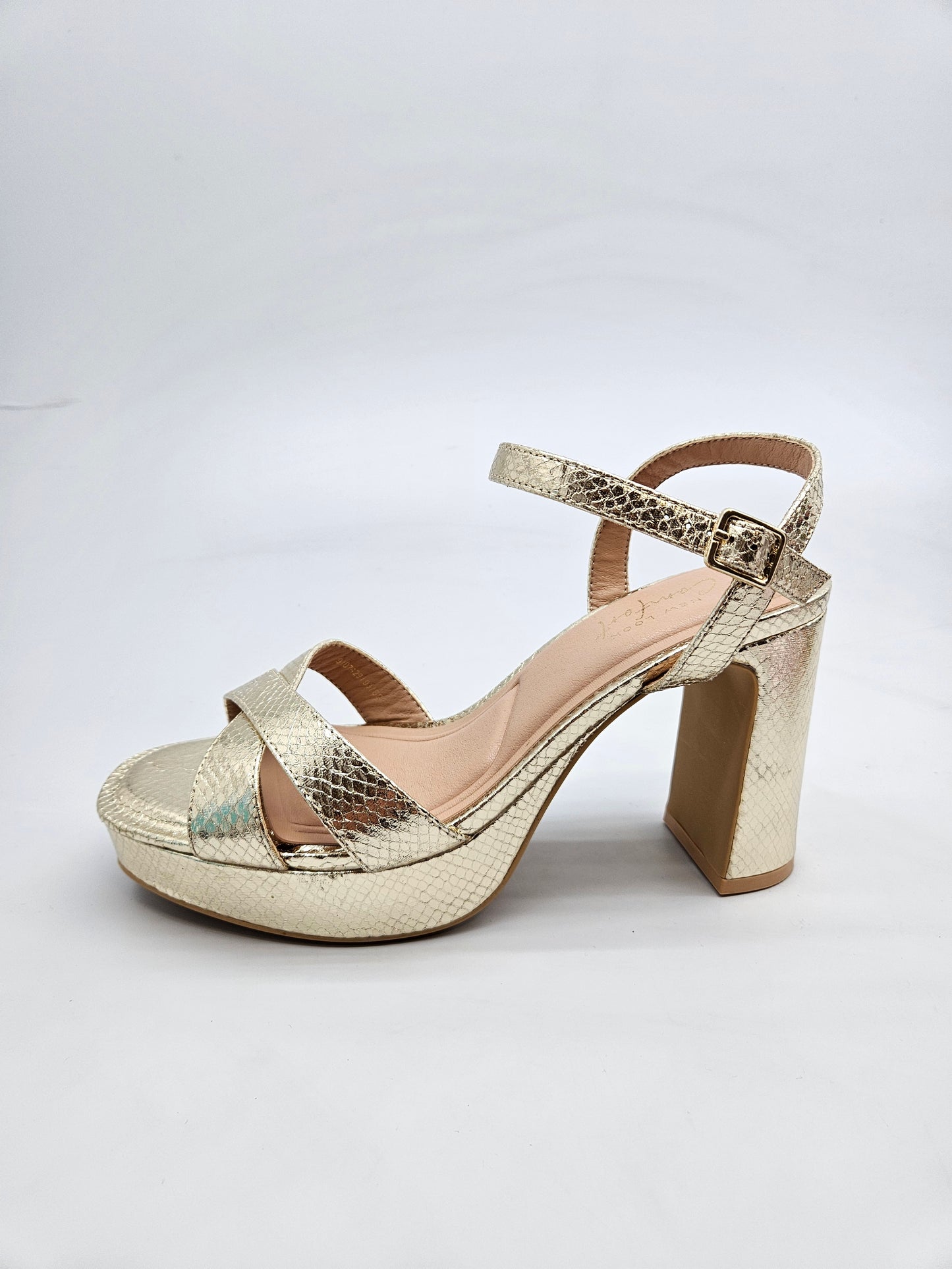 NEW LOOK NOVI ORIGINAL SANDALI BR 40