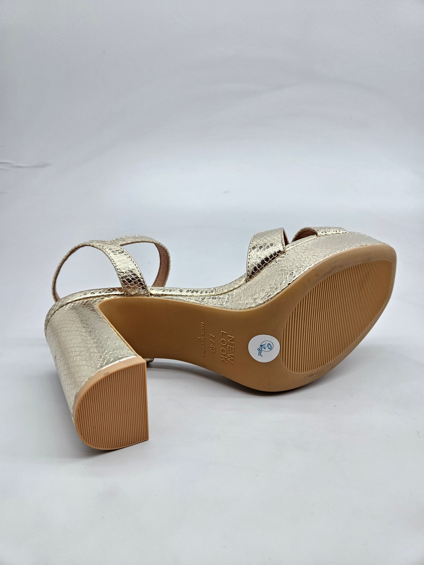 NEW LOOK ORIGINAL SANDALI BR 40